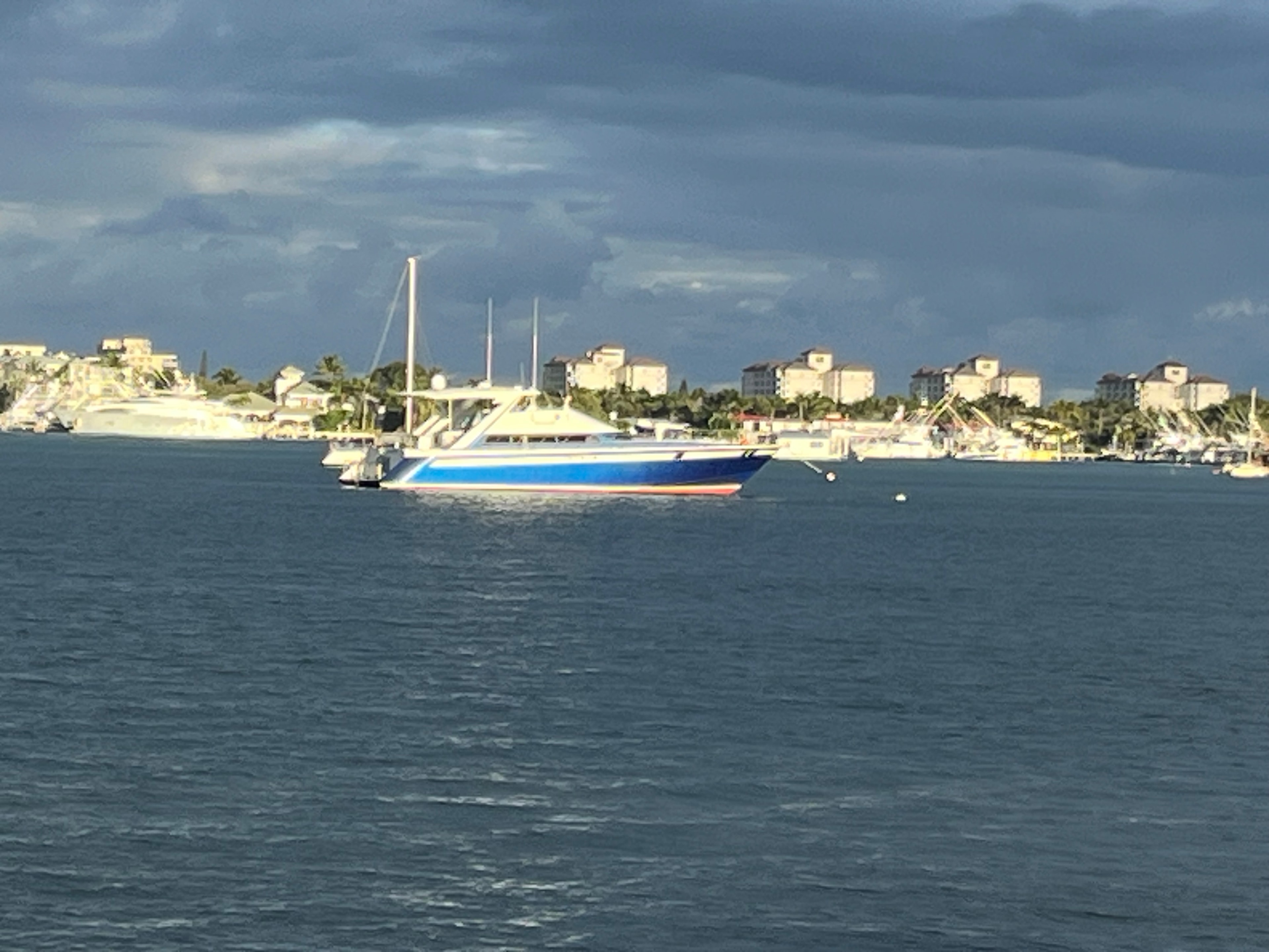 Ya Baby — 77 ft custom Harry Schoell express cruiser